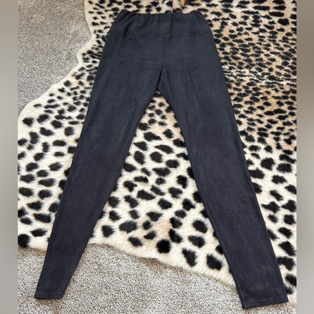 Aritiza Wilfred Charcoal High Waisted Pants Size L